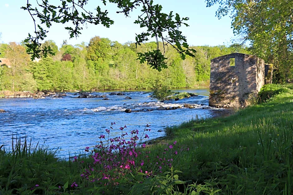 Manot Vacances - Gites en bord de Vienne
