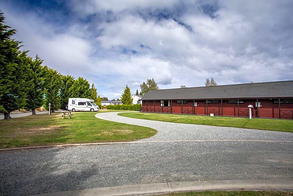 Te Anau Top 10 Holiday Park and Motels