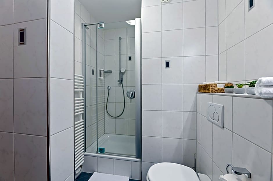 Steiners Hotel Airport-Messe in Birkach