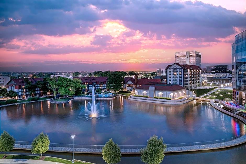 Sheraton Westport Chalet Hotel St. Louis