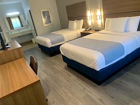Queen Room - Disability Access