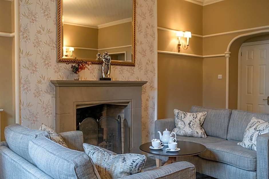 Briery Wood Hotel