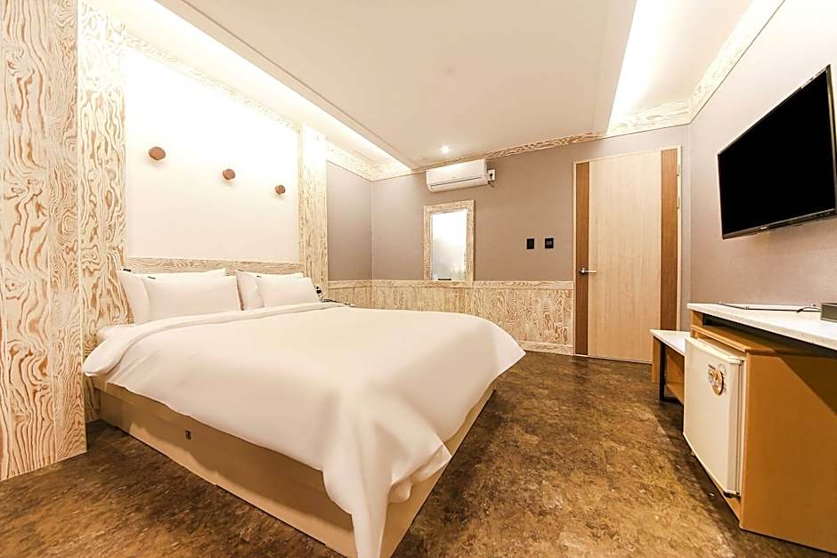 Hotel TopsVille (Korea Quality)