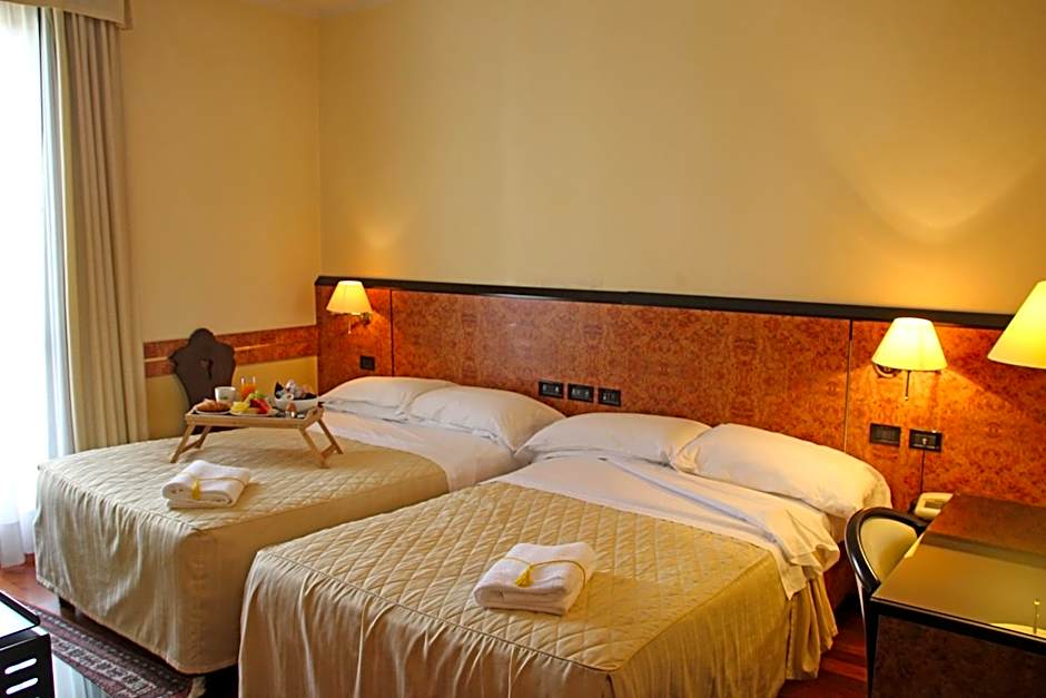 Park Hotel Villa Leon d'Oro
