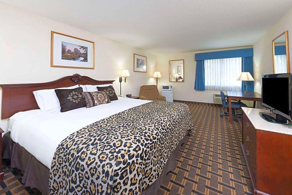 Baymont by Wyndham Osage Beach