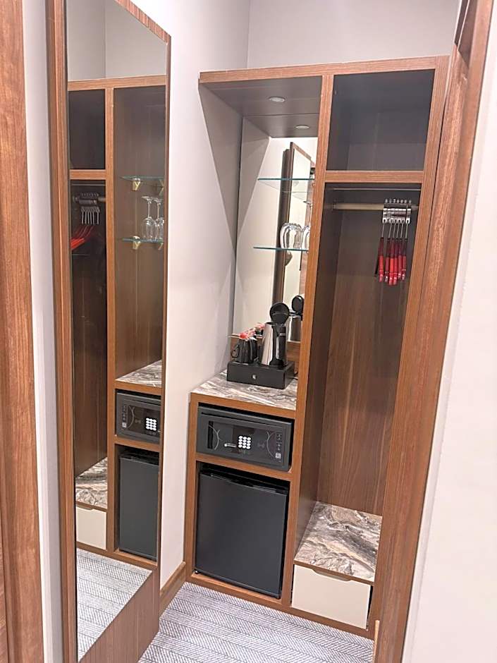 St Mark's - Merit Hotels