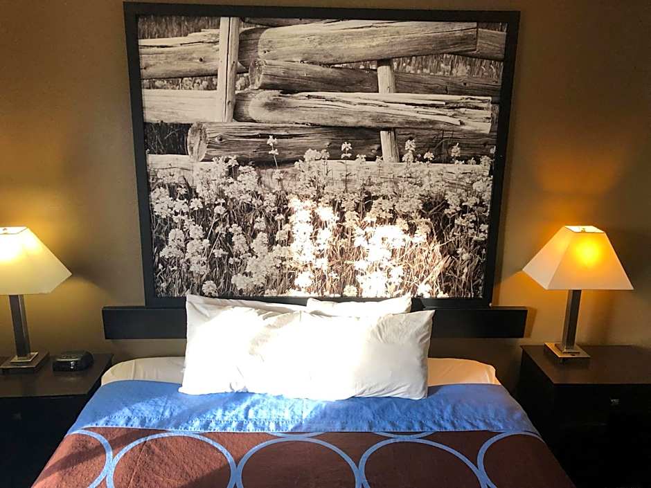 Super 8 by Wyndham Boise