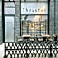 Thruster - Rooms, Kitchen, Chill-Out Zone-Netflix, Lobby-Netflix