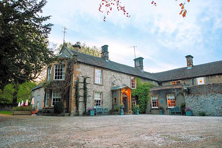 Rafters at Riverside House Hotel