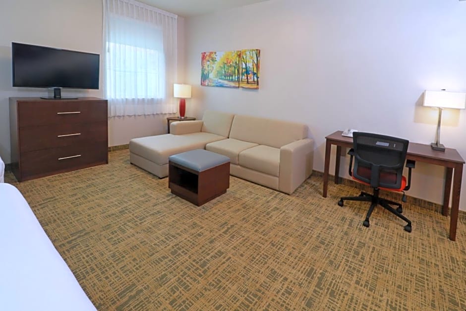 Staybridge Suites Queretaro by IHG