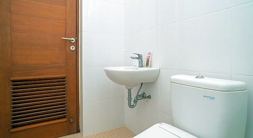 RedDoorz near ITDC Nusa Dua
