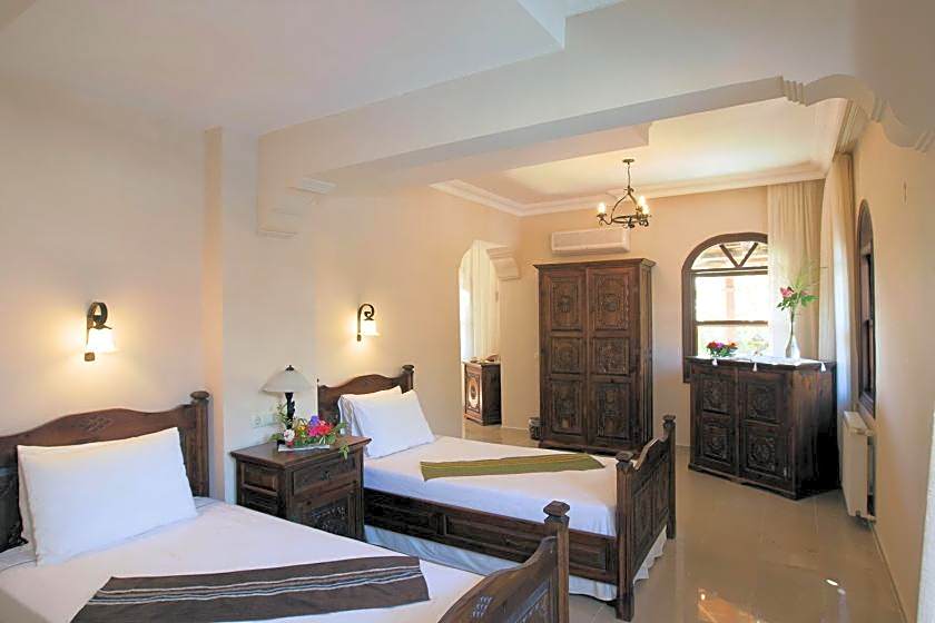 Mandarin & Mango Boutique Hotel