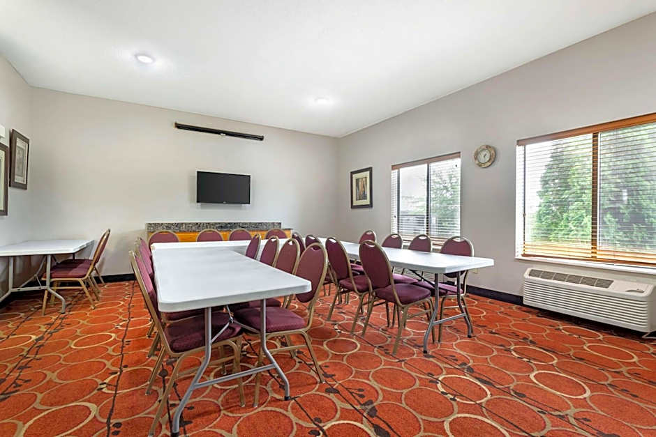Best Western Plus Albert Lea I-90/I-35 Hotel
