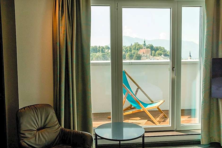 Motel One Salzburg-Mirabell