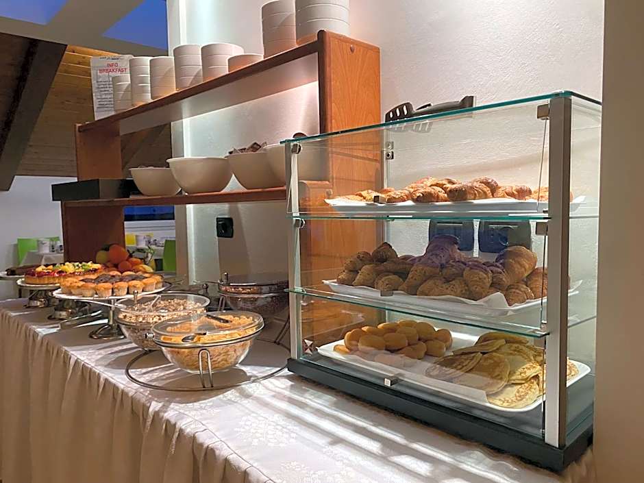 Hotel Mavino