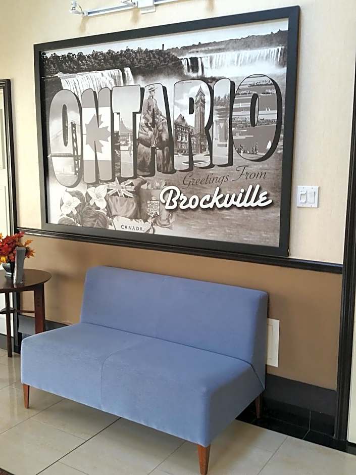 Super 8 by Wyndham Brockville