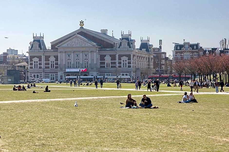 Aadam Hotel Wilhelmina