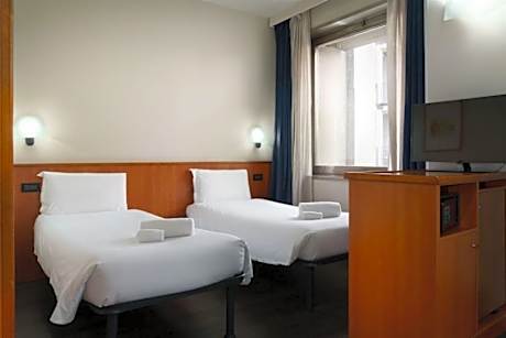 Double Standard Room