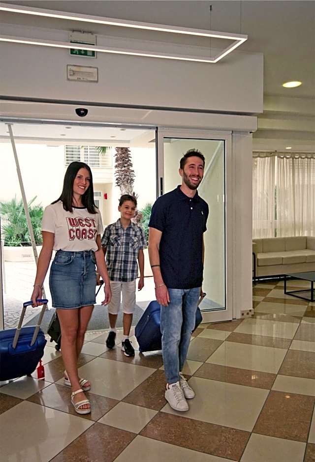 Hotel Continental & Residence