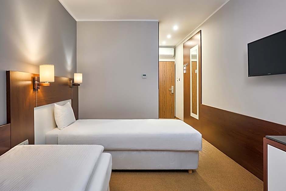 Desilva Inn Katowice Airport