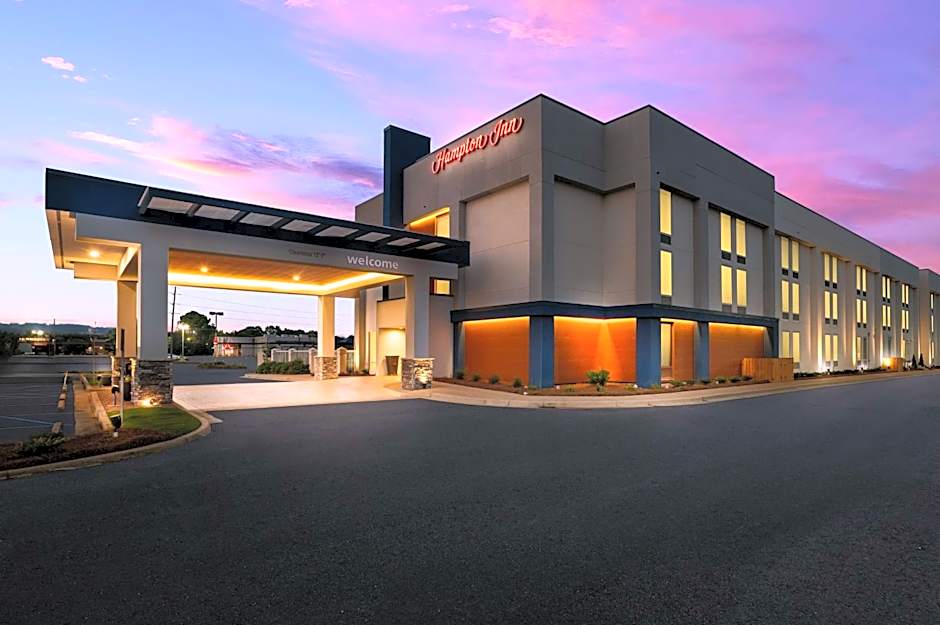 Hampton Inn By Hilton Gadsden