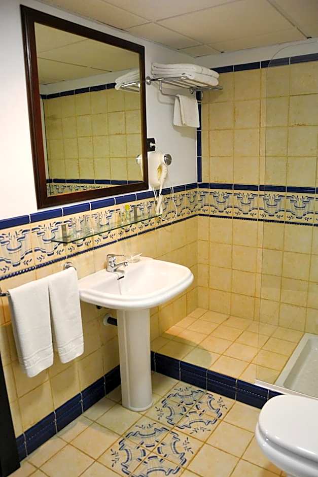 I AM La Posada Hotel and Apartment