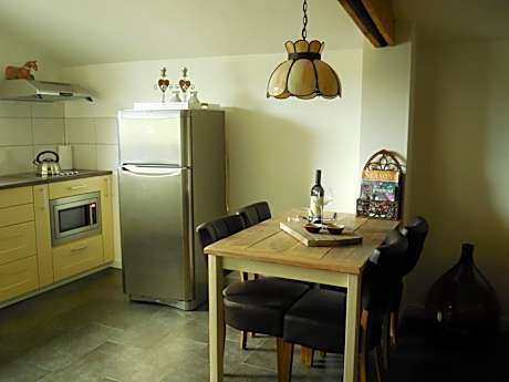 Deluxe Double Room with Shower