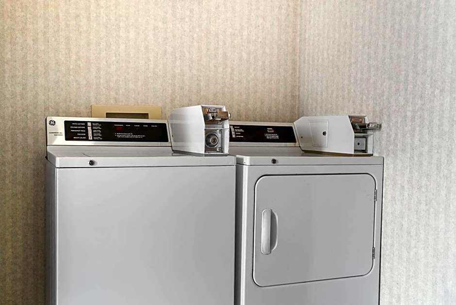 Quality Inn & Suites Manistique