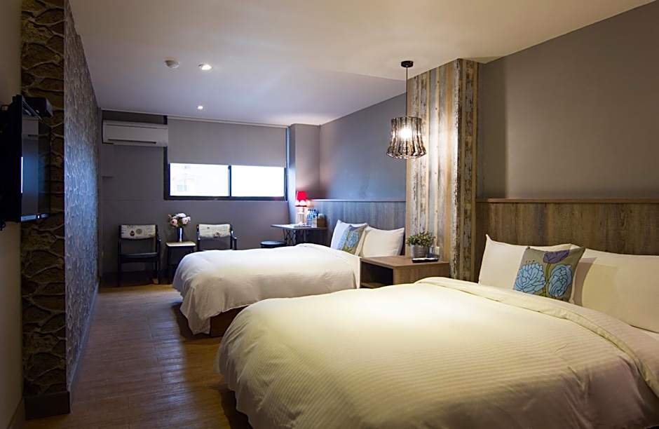 Photo 1 of 8 of Quadruple Room
