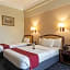 Sarrosa International Hotel And Residential Suites