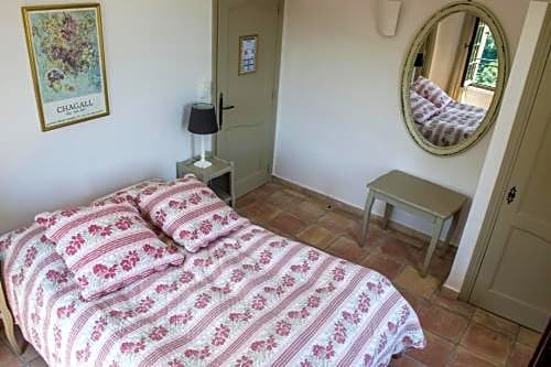 Auberge De Tourrettes