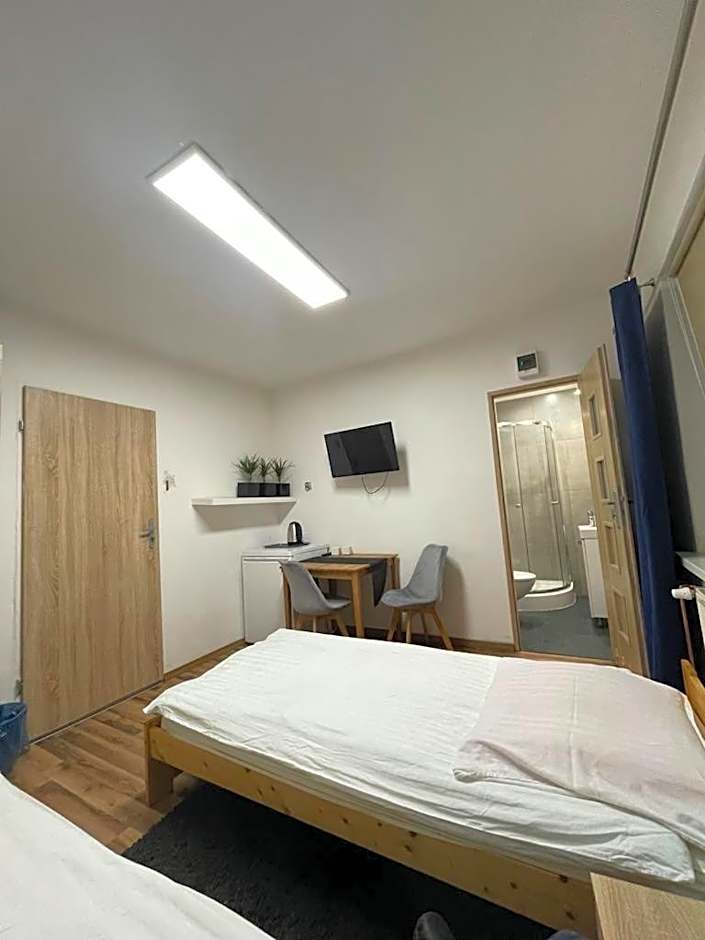 HOSTEL Bytomska Września