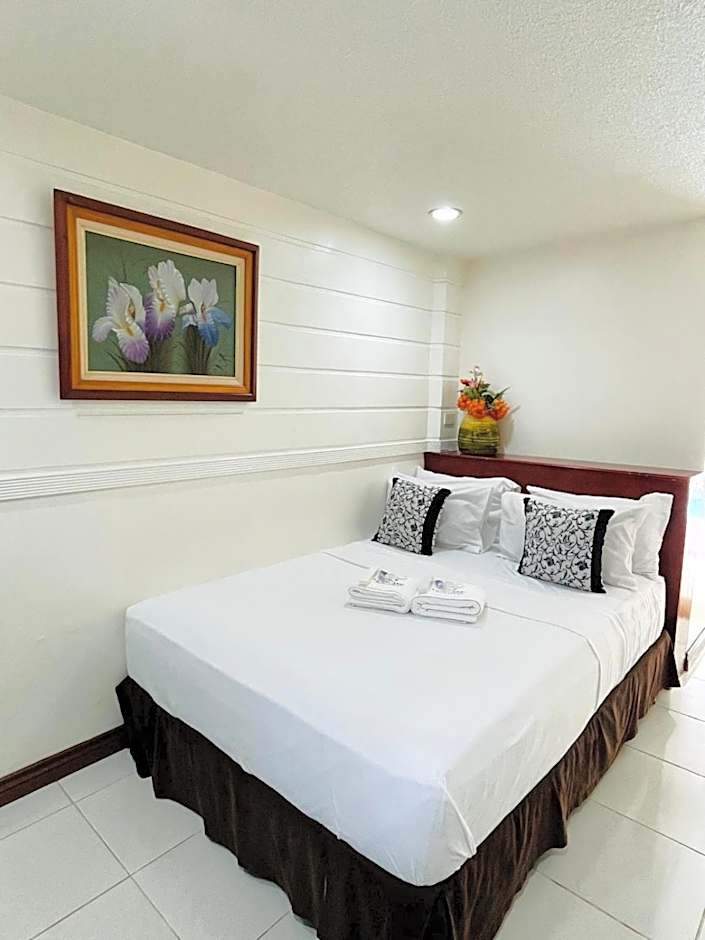 Photo 1 of 14 of Two-Bedroom Villa