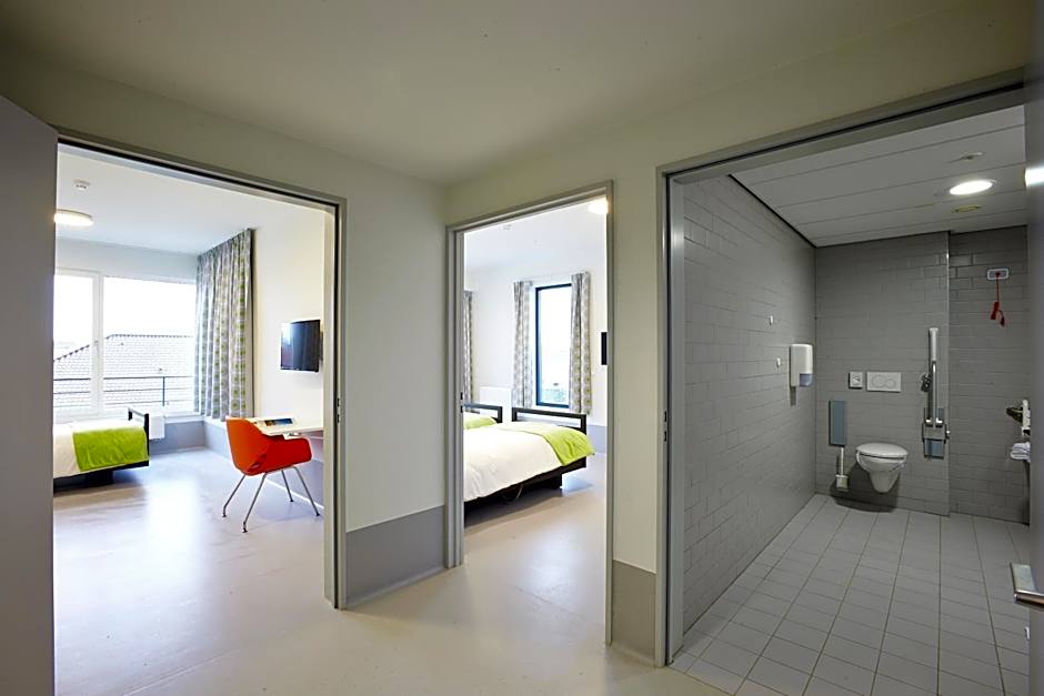 Hotel Middelpunt - Gratis Parking - Ontbijt inbegrepen!