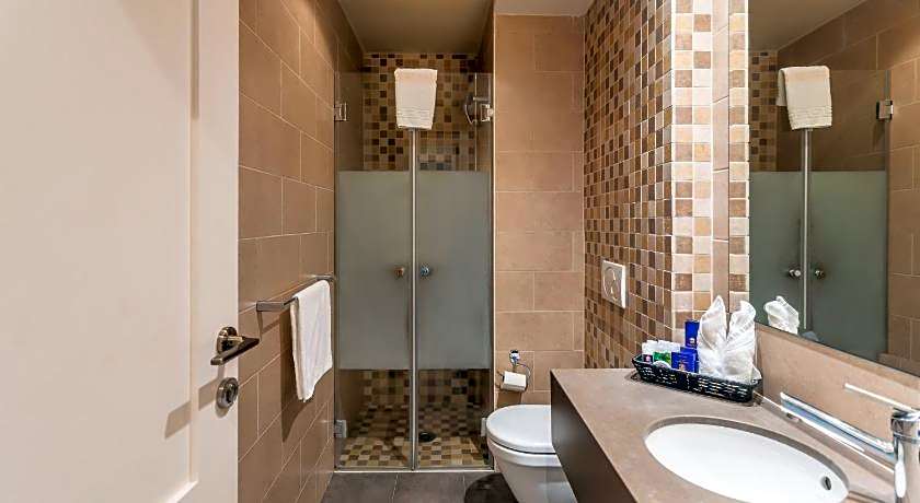 Notre Dame Center Guest House