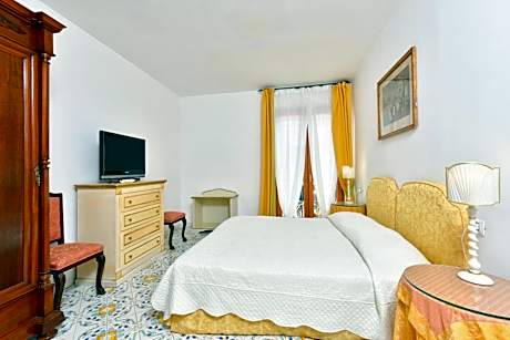 Deluxe Family Room - Depandance