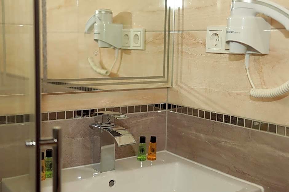 Main Spessart Terrasse Hotel