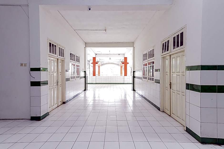 RedDoorz Syariah @ Mojosari