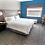 Holiday Inn Express and Suites Fort Lauderdale Airport West By IHG