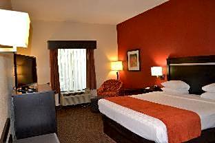 1 King Bed Mobility Accessible Room Bathtub W/ Grab Bars Non-Smoking