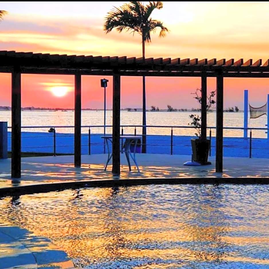 Apart-Hotel Golden Lake 2