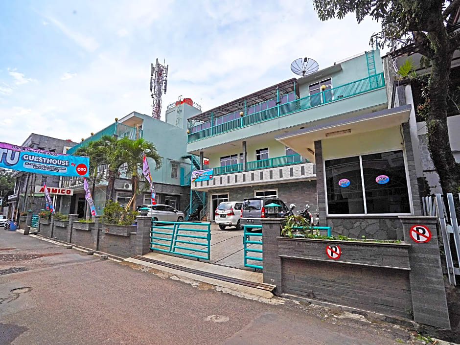 OYO 90836 Bartu Guesthouse