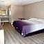 Super 8 by Wyndham Visalia