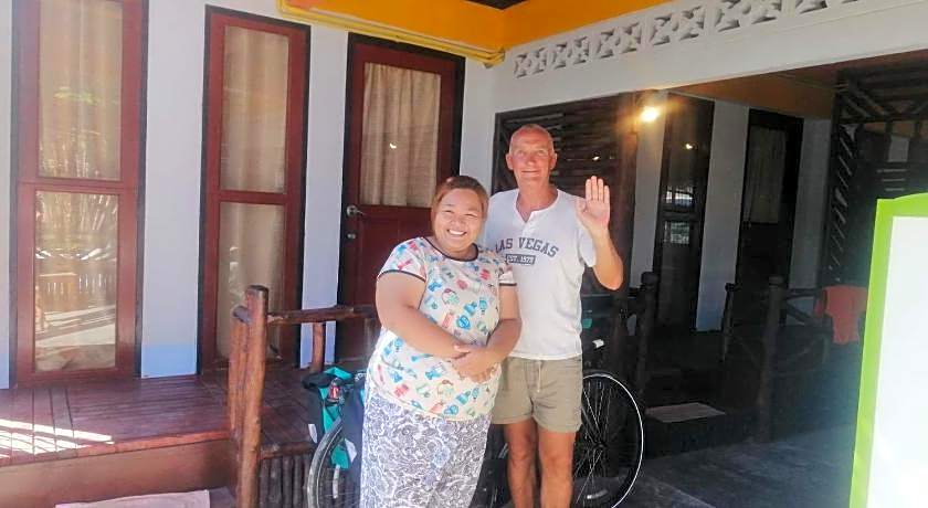 Mookboonchu Guest House, Kohmook, Trang