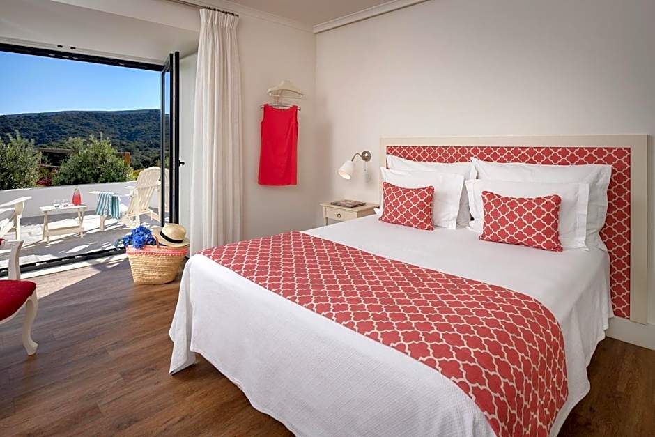 Hotel Casa Palmela  Small Luxury Hotels (Hotel & Villas)