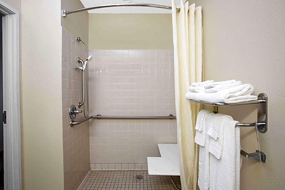 Microtel Inn & Suites By Wyndham Hattiesburg