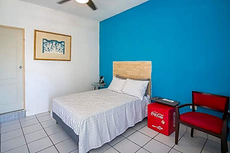 OYO Hotel Plaza Las Torres, Cabo San Lucas