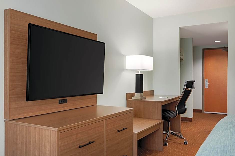 Wingate by Wyndham Louisville East