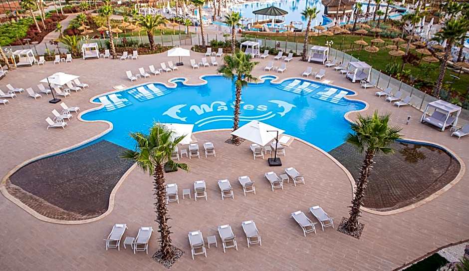Waves Aqua Resort