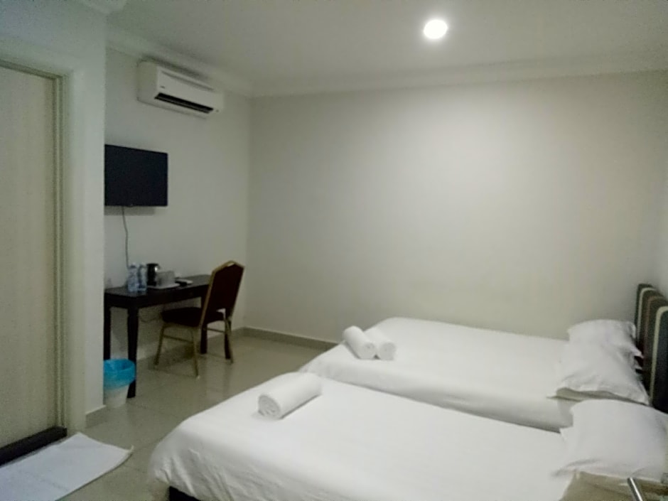 Hotel Mutiara KGMMB